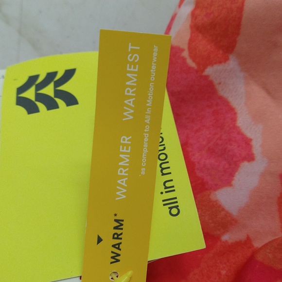 NEW! Girls' Softshell Jacket - All In Motion Pink XL - Picture 11 of 16